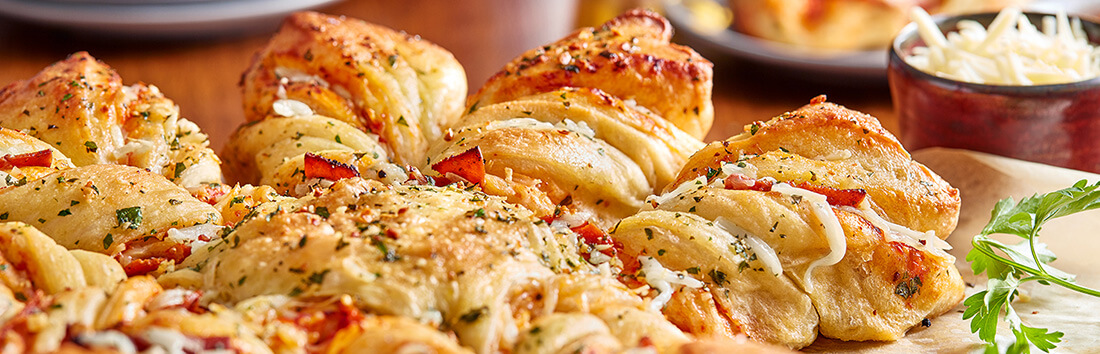 Vegan Pull-Apart Pizza with Nurishh Mozzarella